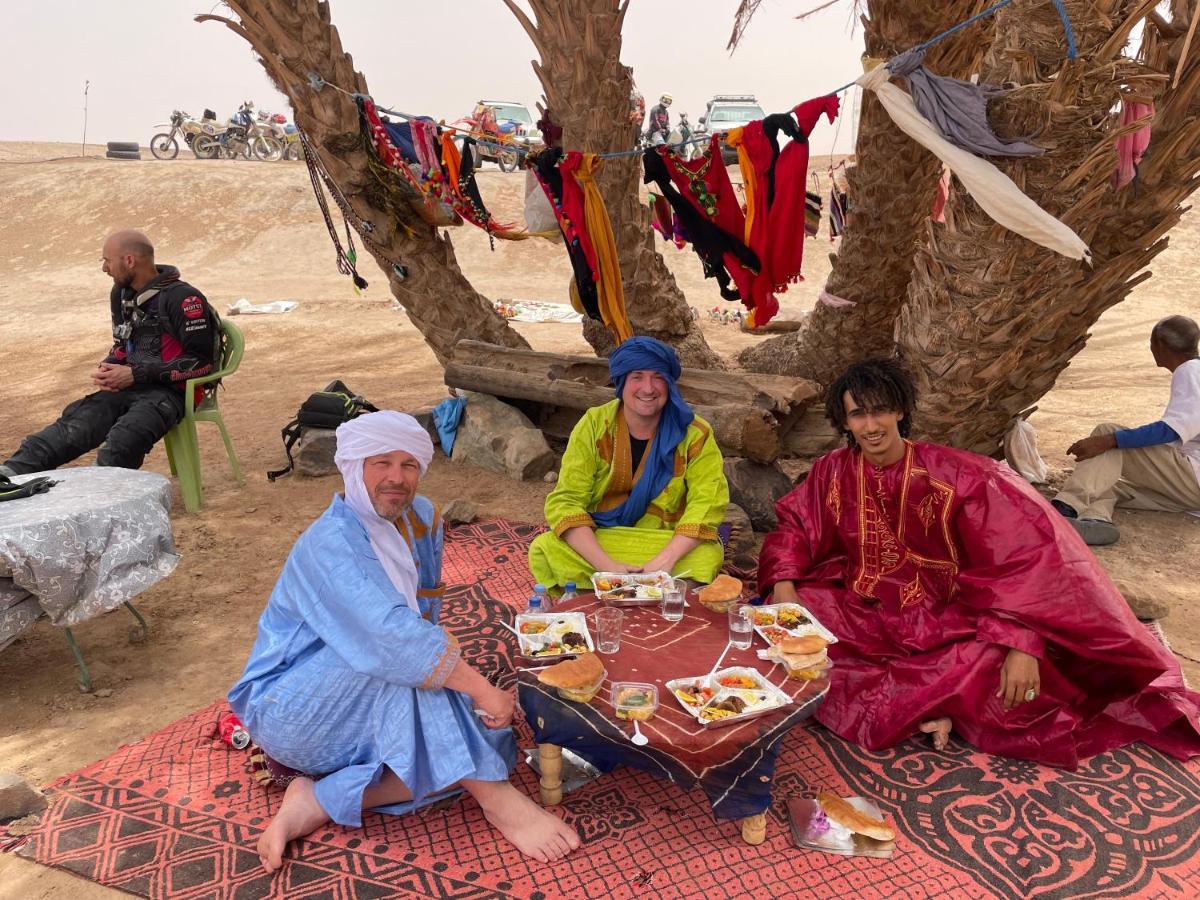 Bed and Breakfast Dar Nomads M'Hamid Esterno foto