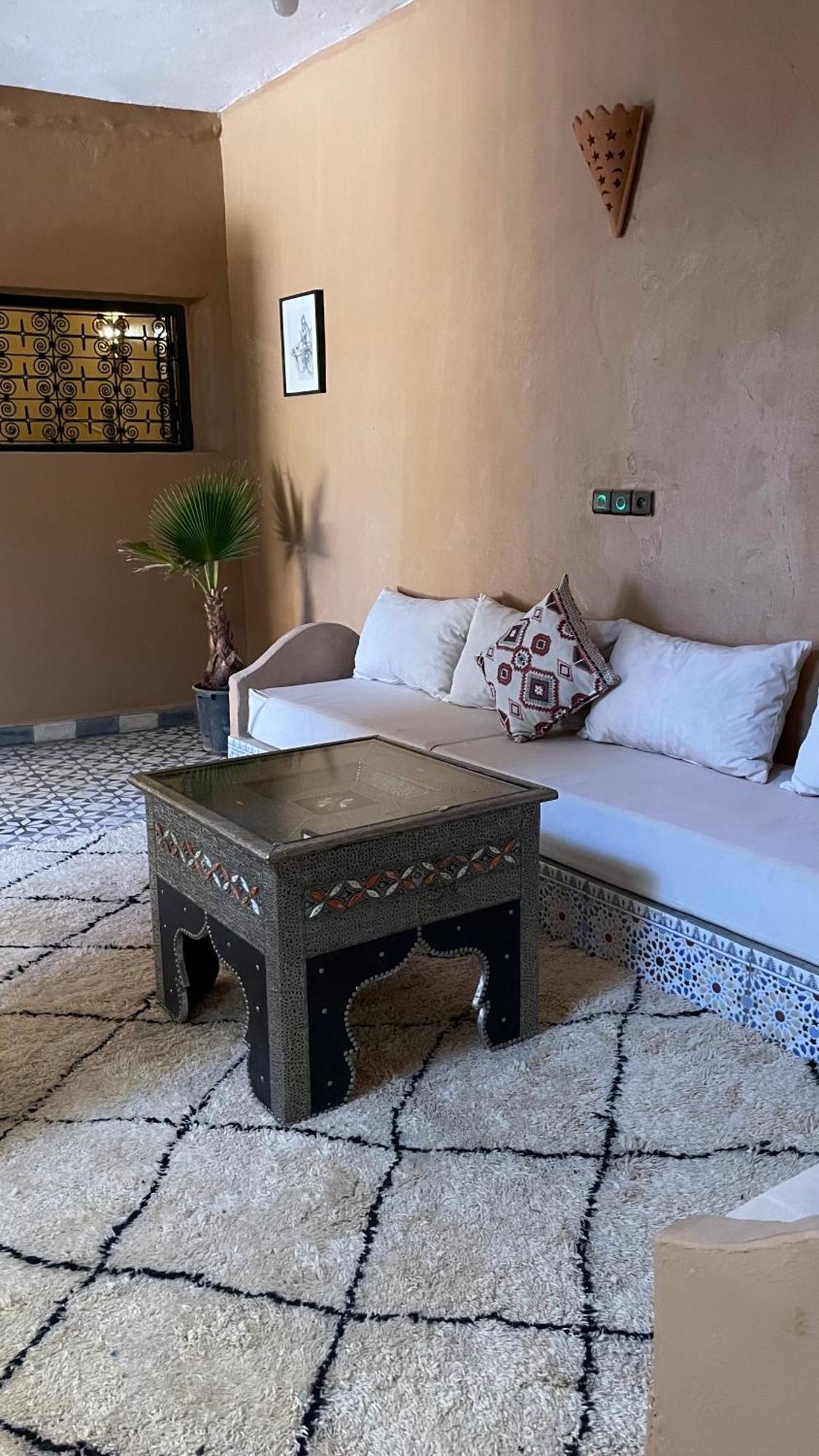 Bed and Breakfast Dar Nomads M'Hamid Esterno foto
