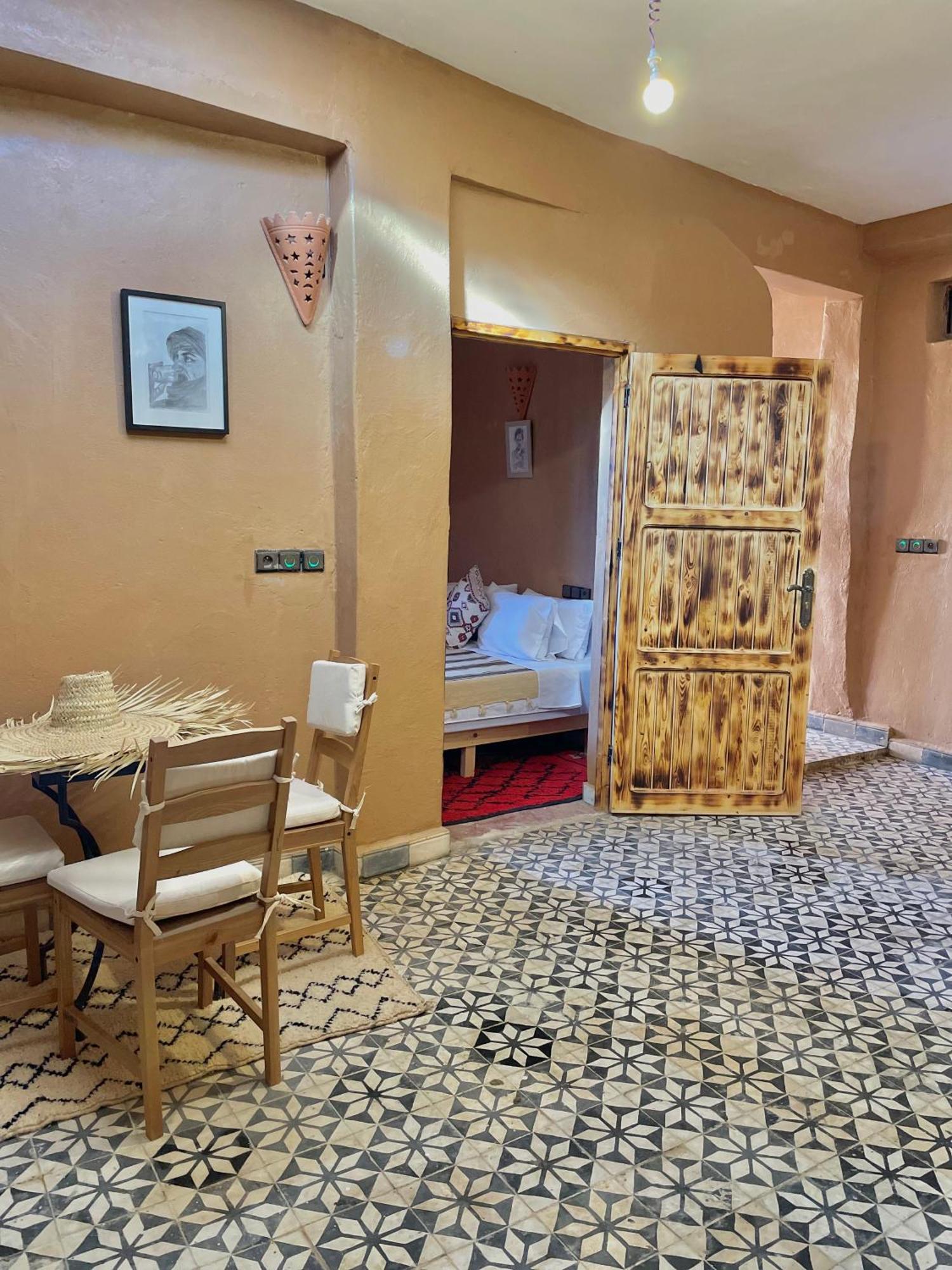 Bed and Breakfast Dar Nomads M'Hamid Esterno foto