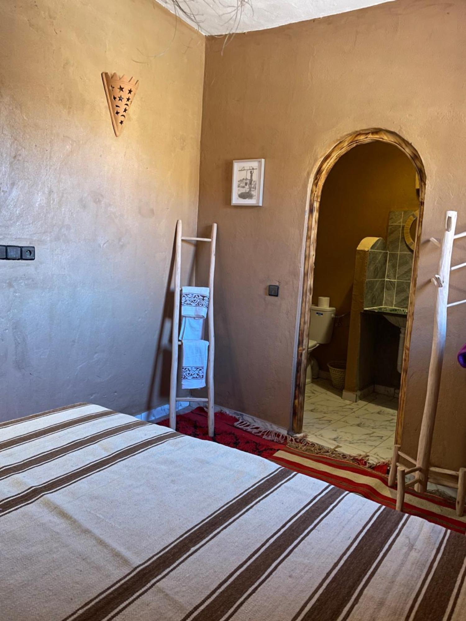 Bed and Breakfast Dar Nomads M'Hamid Esterno foto