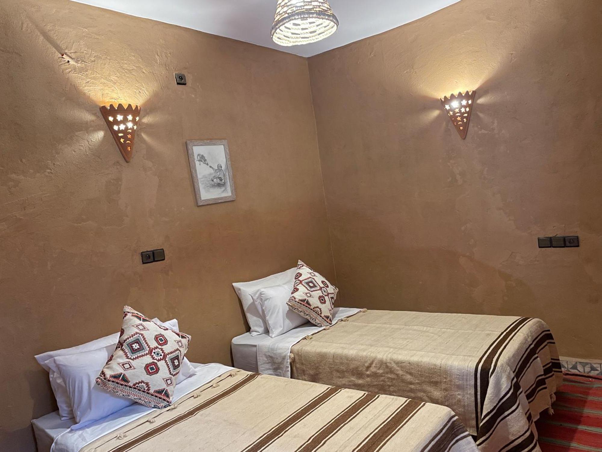 Bed and Breakfast Dar Nomads M'Hamid Esterno foto